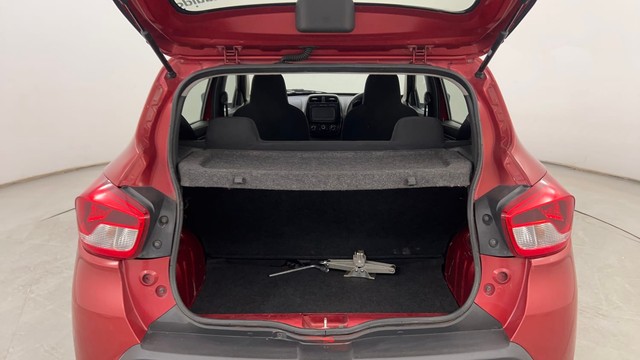 Second-hand 2016 Renault KWID 1.0 RXT AMT for sale in Pune-9