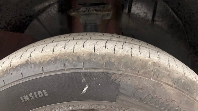 Second-hand 2016 Renault KWID 1.0 RXT AMT for sale in Pune-39