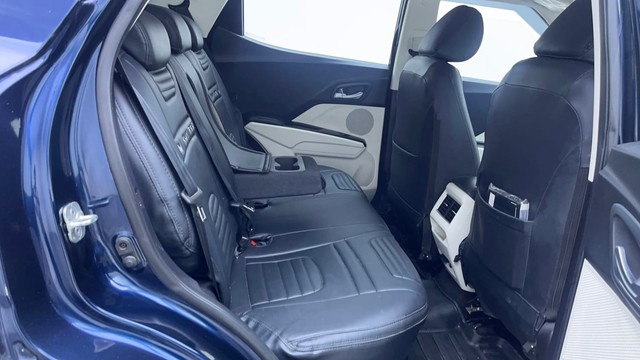 Second-hand 2025 Mahindra XUV 3XO AX5 Diesel for sale in Hyderabad-35