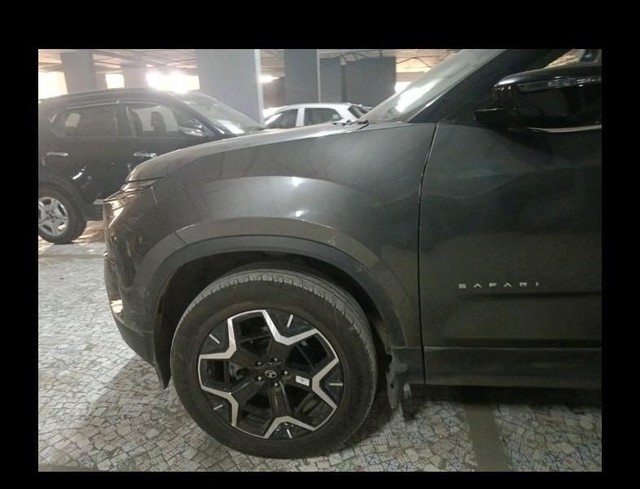Second-hand 2024 Tata Safari Accomplished Plus Dark for sale in Raigad-11