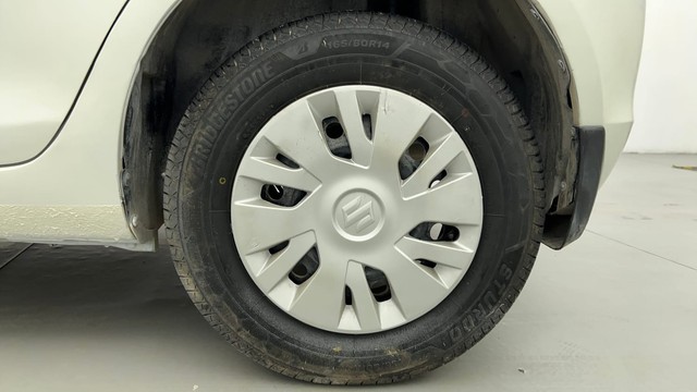 Second-hand 2012 Maruti Suzuki Swift VXI for sale in Ahmedabad-19