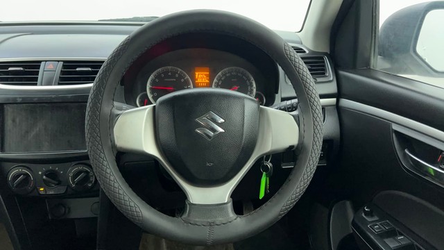 Second-hand 2012 Maruti Suzuki Swift VXI for sale in Ahmedabad-39