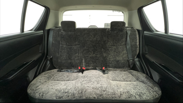 Second-hand 2012 Maruti Suzuki Swift VXI for sale in Ahmedabad-36