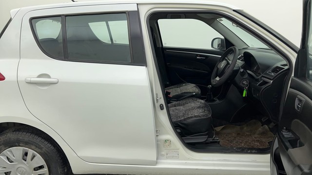 Second-hand 2012 Maruti Suzuki Swift VXI for sale in Ahmedabad-15