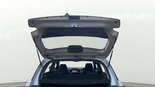 Second-hand 2019 Hyundai Venue SX Opt Turbo BSIV for sale in Bangalore-20