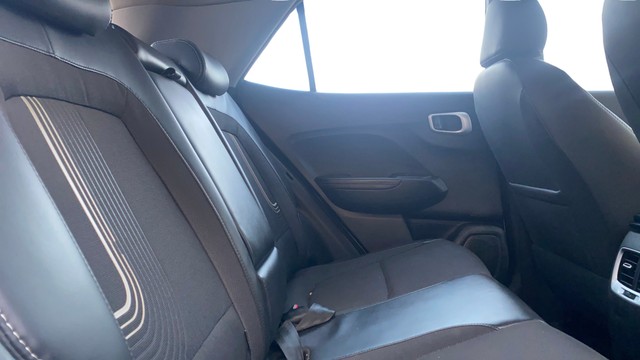 Second-hand 2019 Hyundai Venue SX Opt Turbo BSIV for sale in Bangalore-16