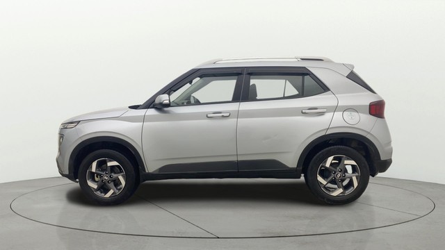 Second-hand 2019 Hyundai Venue SX Opt Turbo BSIV for sale in Bangalore-5