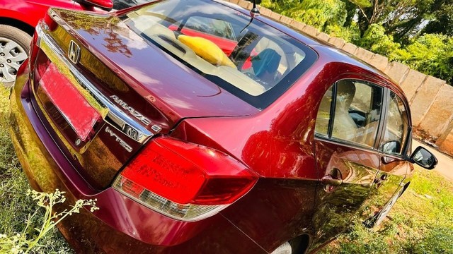 Second-hand 2015 Honda Amaze S i-Vtech for sale in Bangalore-5