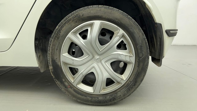 Second-hand 2022 Tata Altroz XM Plus for sale in Ahmedabad-19