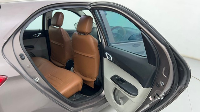 Second-hand 2017 Tata Tiago 1.05 Revotorq XZ for sale in Ahmedabad-33