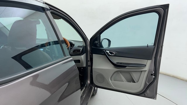 Second-hand 2017 Tata Tiago 1.05 Revotorq XZ for sale in Ahmedabad-16