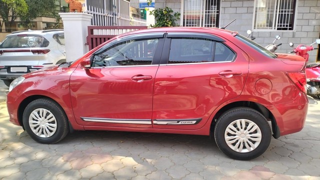 Second-hand 2021 Maruti Suzuki Swift Dzire VXI AT BSVI for sale in Coimbatore-2