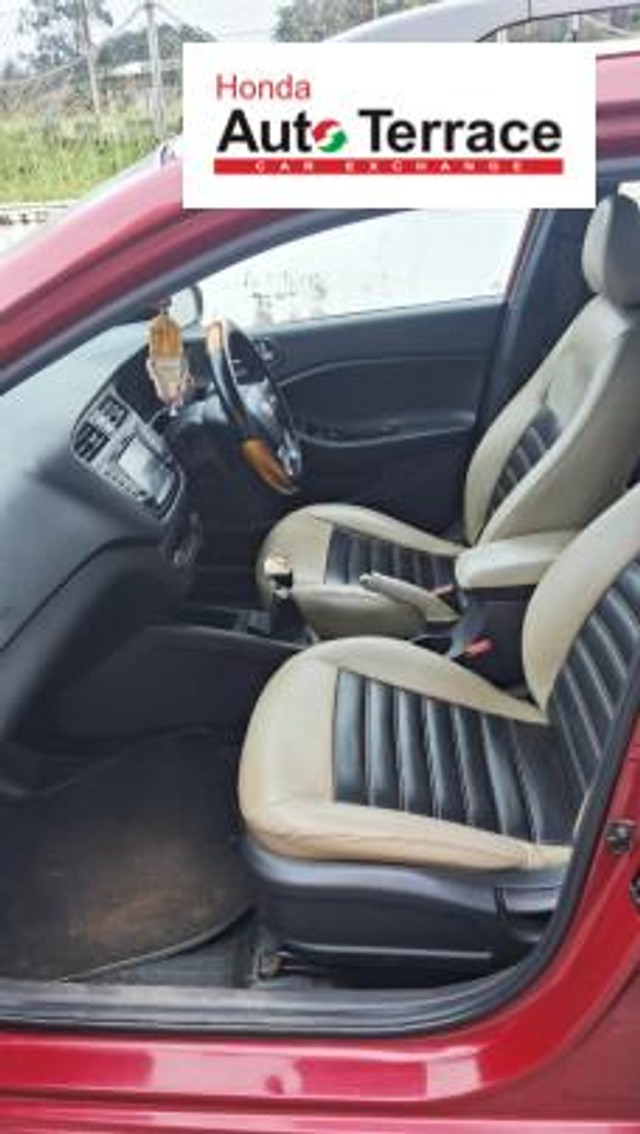 Second-hand 2015 Hyundai i20 Active 1.2 S for sale in Palakkad-7