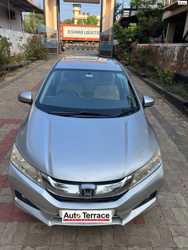 Second-hand 2014 Honda City 1.5 V MT Exclusive for sale in Thrissur-1