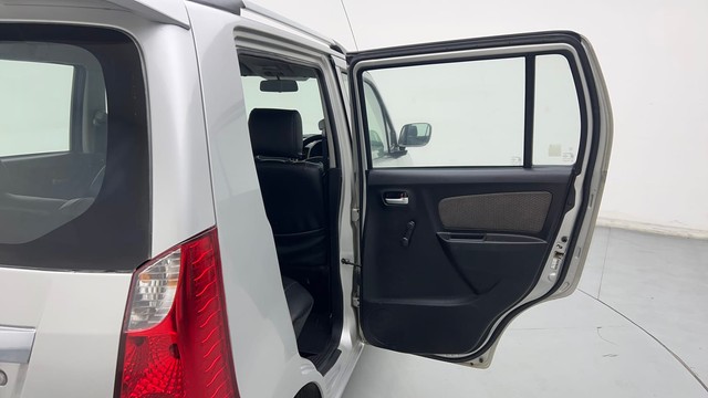 Second-hand 2013 Maruti Wagon R LXI BSVI for sale in Ghaziabad-30