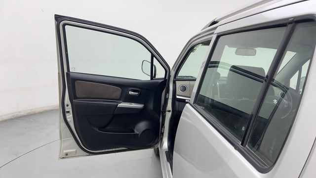 Second-hand 2013 Maruti Wagon R LXI BSVI for sale in Ghaziabad-34