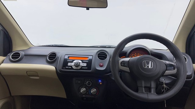 Second-hand 2014 Honda Amaze S i-VTEC for sale in Ghaziabad-11