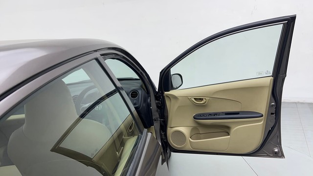 Second-hand 2014 Honda Amaze S i-VTEC for sale in Ghaziabad-16