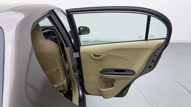 Second-hand 2014 Honda Amaze S i-VTEC for sale in Ghaziabad-26