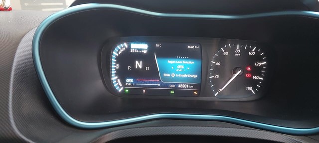 Tata Nexon EV XZ Plus - Photo 6