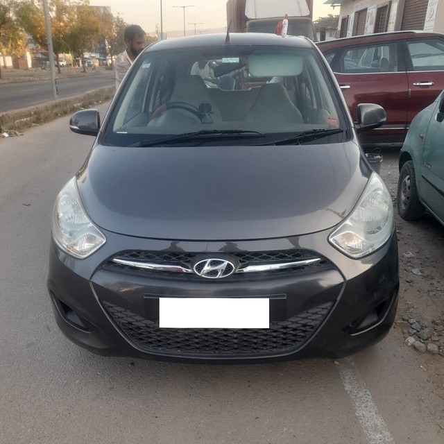 Second-hand 2011 Hyundai i10 Magna for sale in Mysore-2