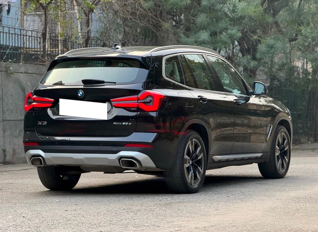 Second-hand 2023 BMW X3 xDrive20d Luxury Edition for sale in New Delhi-17