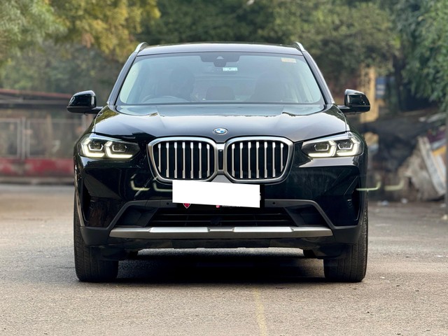 Second-hand 2023 BMW X3 xDrive20d Luxury Edition for sale in New Delhi-5