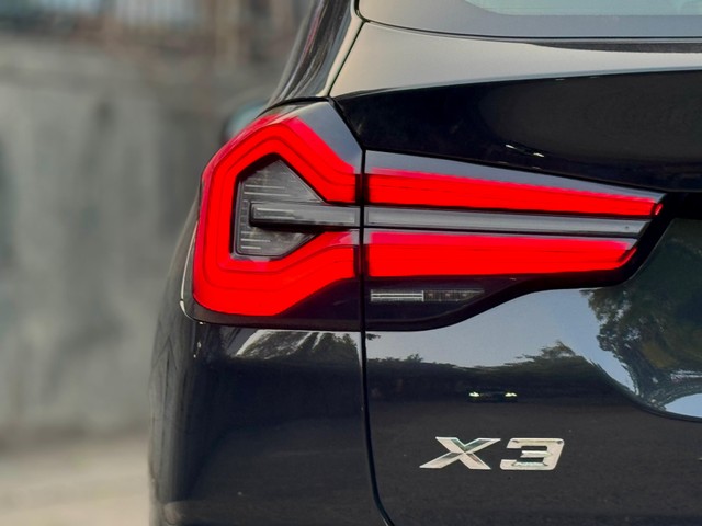 Second-hand 2023 BMW X3 xDrive20d Luxury Edition for sale in New Delhi-2