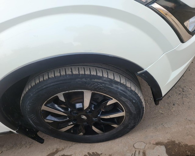 Second-hand 2018 Mahindra XUV500 W11 FWD Diesel for sale in Patna-1