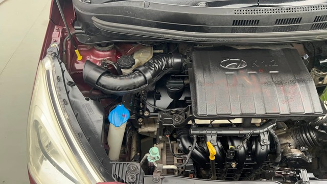 Second-hand 2014 Hyundai Grand i10 1.2 Kappa Sportz BSIV for sale in Kolkata-30