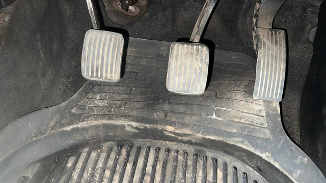 Second-hand 2014 Hyundai Grand i10 1.2 Kappa Sportz BSIV for sale in Kolkata-14