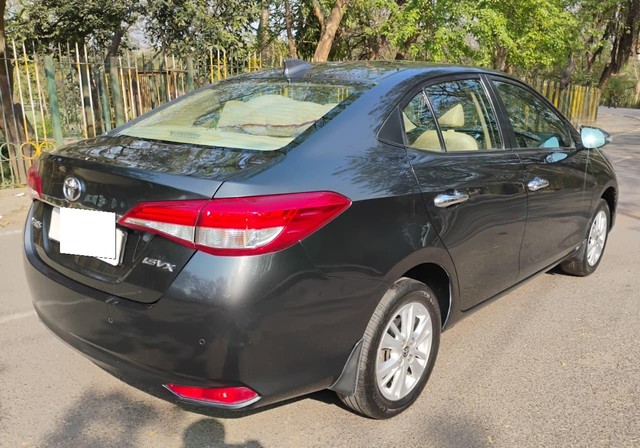 Toyota Yaris VX BSIV Second-hand 2018 Toyota Yaris VX BSIV for sale in Agra-2