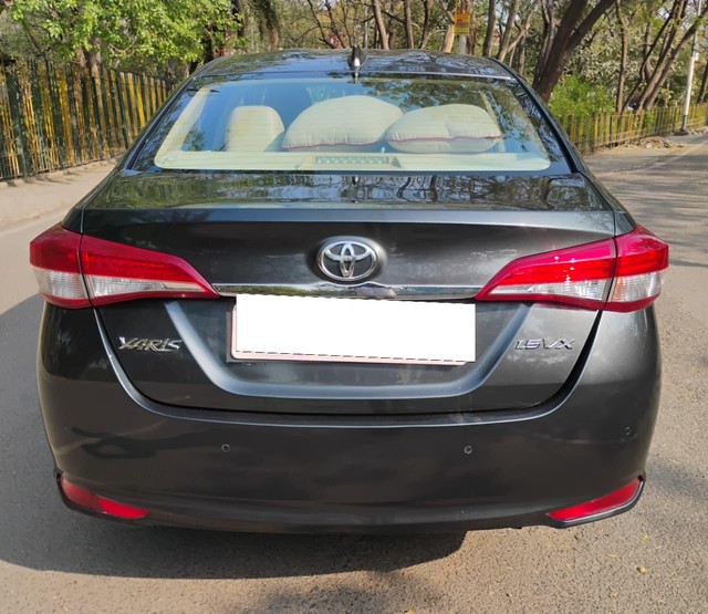 Toyota Yaris VX BSIV Second-hand 2018 Toyota Yaris VX BSIV for sale in Agra-3