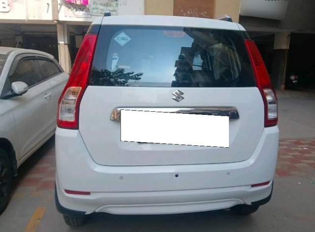Second-hand 2024 Maruti Wagon R VXI CNG for sale in Vadodara-1