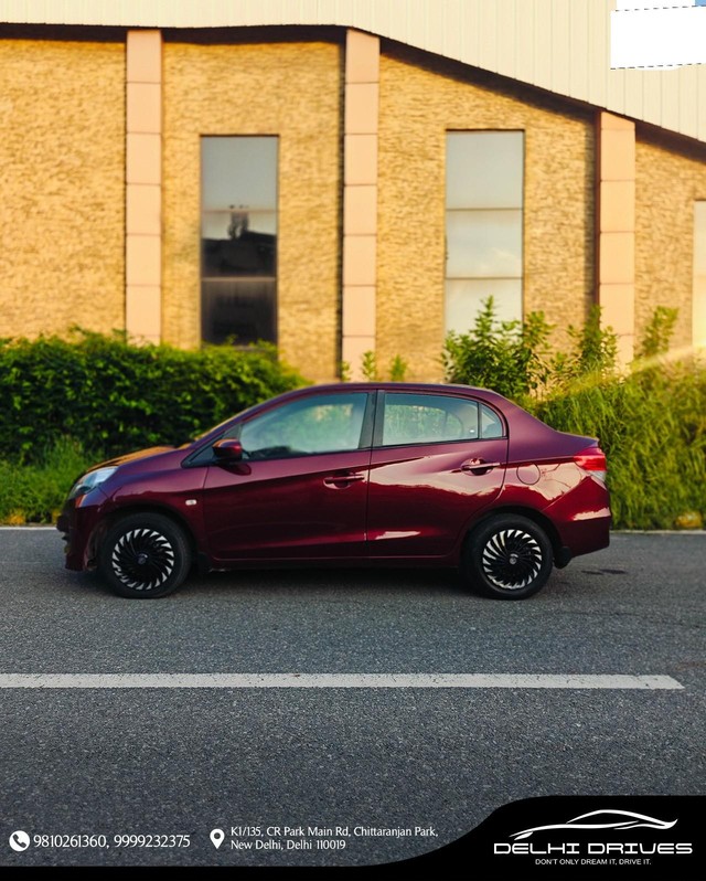 Second-hand 2013 Honda Amaze S i-Vtech for sale in New Delhi-3