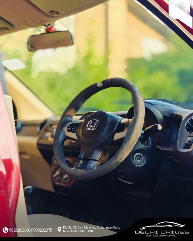 Second-hand 2013 Honda Amaze S i-Vtech for sale in New Delhi-8