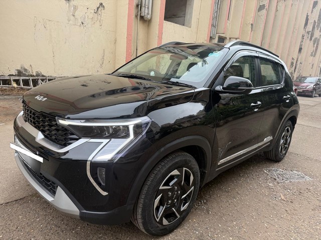 Second-hand 2024 Kia Sonet HTX Turbo DCT for sale in New Delhi-5