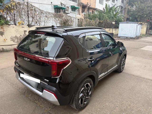 Second-hand 2024 Kia Sonet HTX Turbo DCT for sale in New Delhi-7