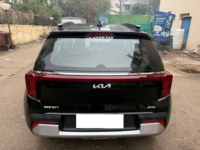 Second-hand 2024 Kia Sonet HTX Turbo DCT for sale in New Delhi-2