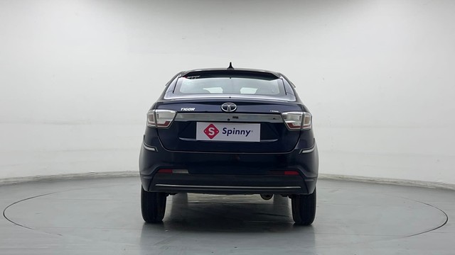 Second-hand 2023 Tata Tigor XZ Plus CNG for sale in Noida-4