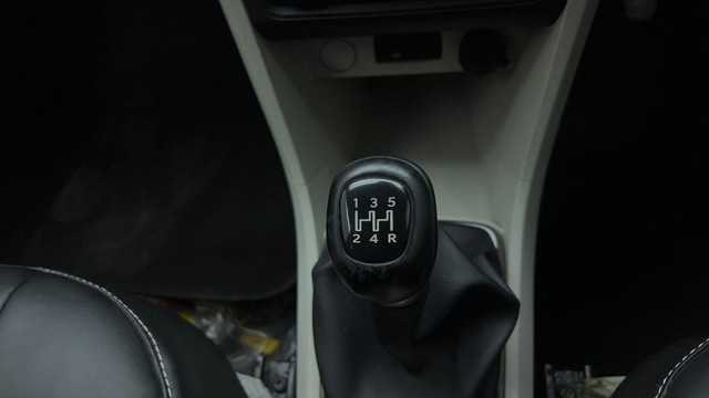 Second-hand 2023 Tata Tigor XZ Plus CNG for sale in Noida-12