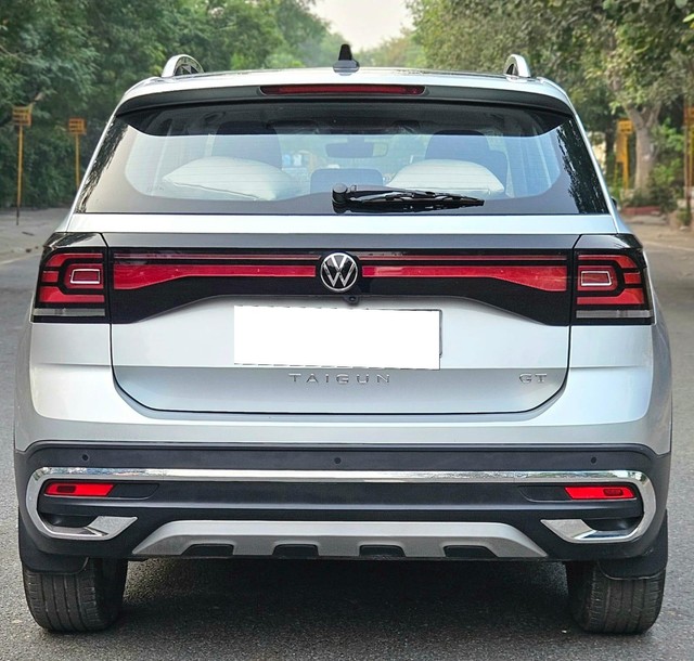 Second-hand 2024 Volkswagen Taigun 1.5 TSI GT Plus DSG ES for sale in New Delhi-2