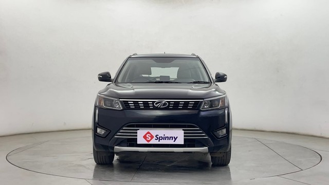 Second-hand 2021 Mahindra XUV300 W8 Opt for sale in Chennai-7