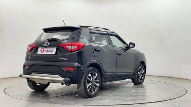 Second-hand 2021 Mahindra XUV300 W8 Opt for sale in Chennai-3