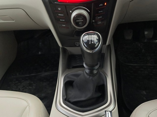 Second-hand 2021 Mahindra XUV300 W8 Opt for sale in Chennai-12