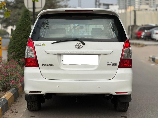 Second-hand 2013 Toyota Innova 2.5 G (Diesel) 8 Seater for sale in Hyderabad-2