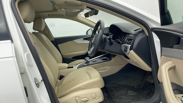 Second-hand 2017 Audi A4 30 TFSI Premium Plus for sale in Chennai-15
