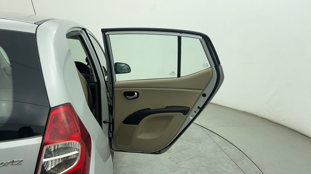 Second-hand 2014 Hyundai i10 Sportz 1.1L for sale in Chennai-26