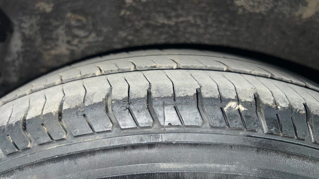 Second-hand 2014 Hyundai i10 Sportz 1.1L for sale in Chennai-33