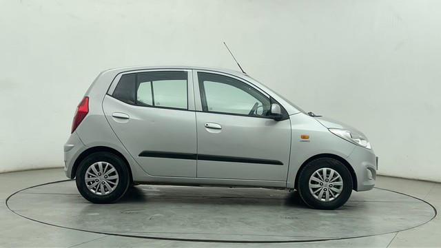 Second-hand 2014 Hyundai i10 Sportz 1.1L for sale in Chennai-2
